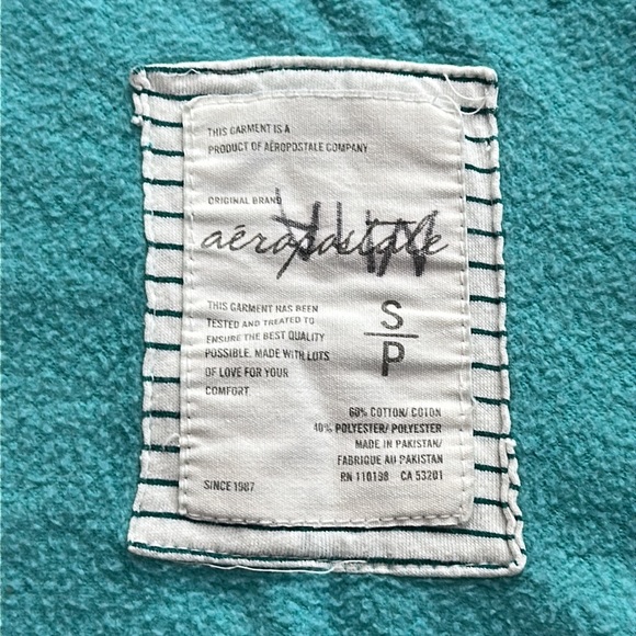 Vintage Aeropostale half sleeve sweatshirt hoodie - Picture 7 of 11